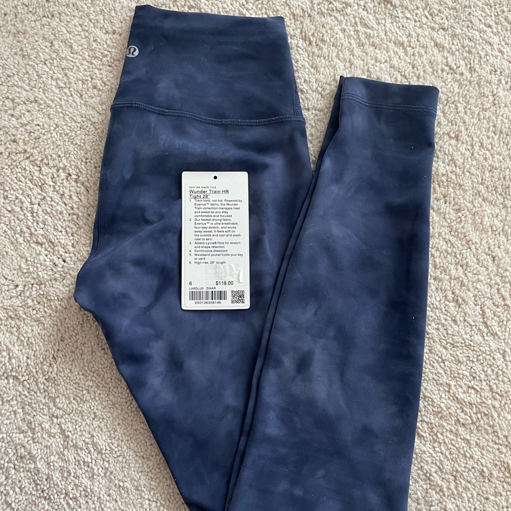 Lululemon Wunder Train 28” leggings
